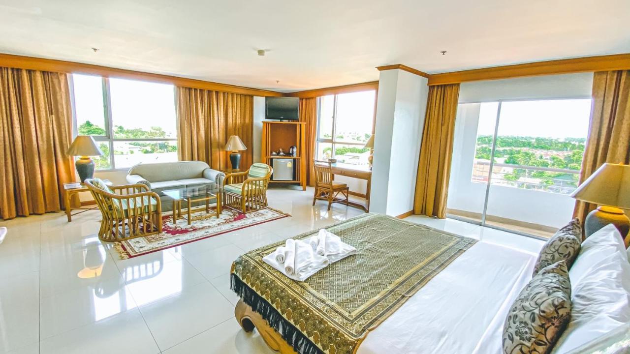 K Park Grand Hotel Sha Plus Certified Surat Thani Exterior photo